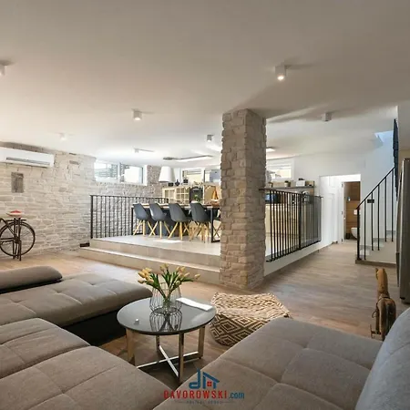 La Comfortable Hotel 4*