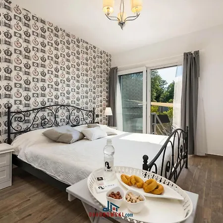 La Comfortable Hotel 4*