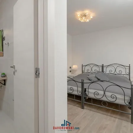 Hotel La Comfortable 4*